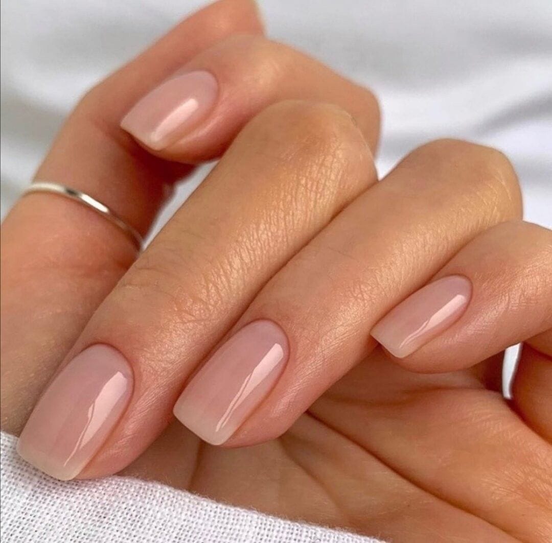 Unhas Naturais (“Naked Nails”): O Minimalismo que é Símbolo de Estilo