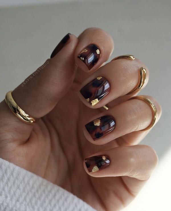 Ideias de Unhas Marrons: Sofisticação em Cada Detalhe